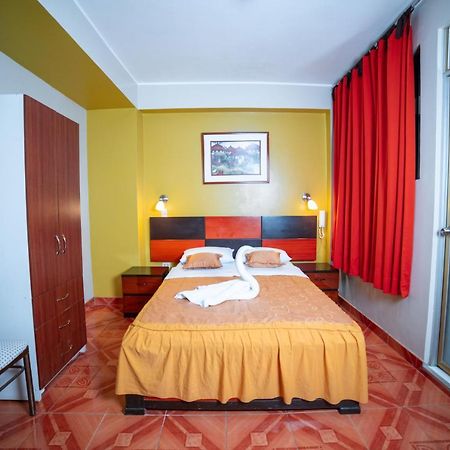 Hotel Mayros Satipo ภายนอก รูปภาพ