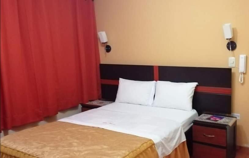 Hotel Mayros Satipo ภายนอก รูปภาพ