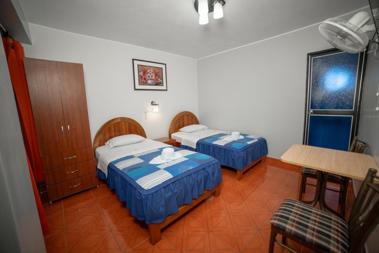 Hotel Mayros Satipo ภายนอก รูปภาพ