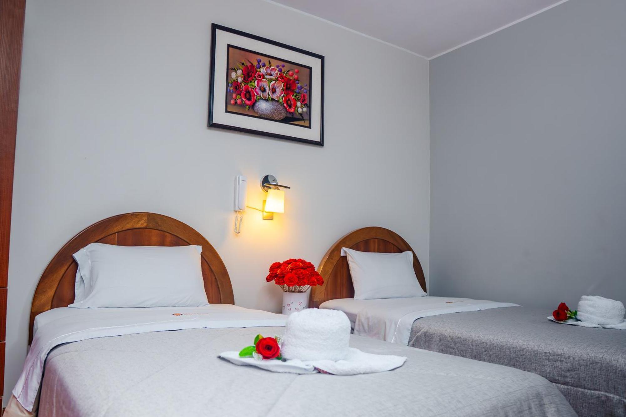 Hotel Mayros Satipo ภายนอก รูปภาพ